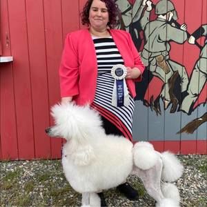 Meet your Posher, Alyssa